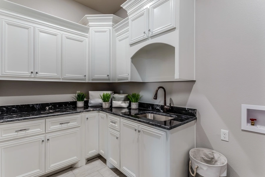 Choosing the Right Colors for Kitchen Cabinet Painting in Vero Beach, FL